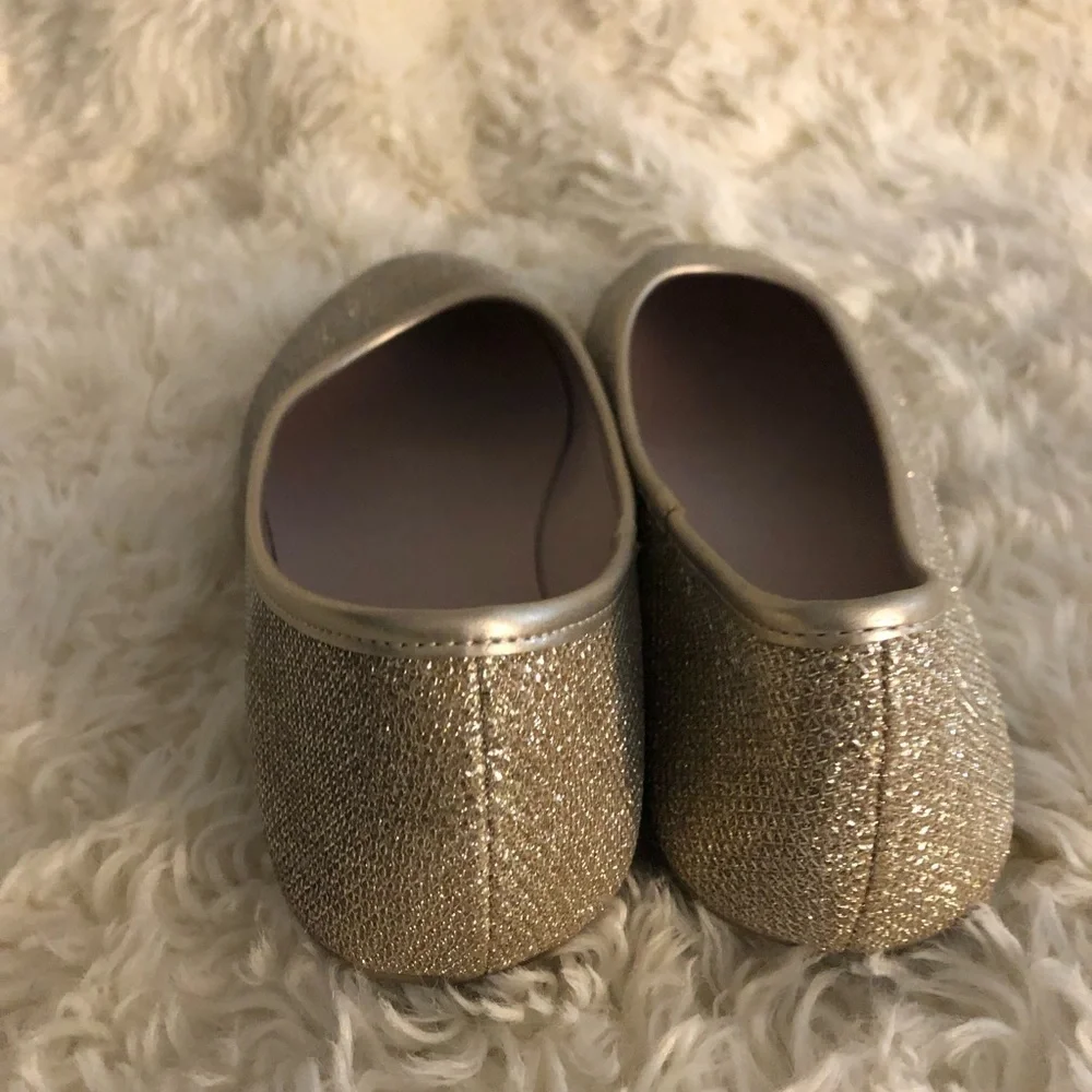 𝅺gold flats